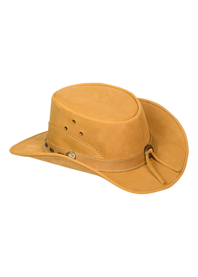 Men's camel outback hat – three-quarter view showing structured pinched crown and ventilation eyelets